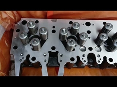 Parte do motor diesel de prata brilhante especialmente concebida para a série CAT